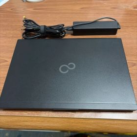 富士通U9310 10世代 超軽量ノートパソコン③