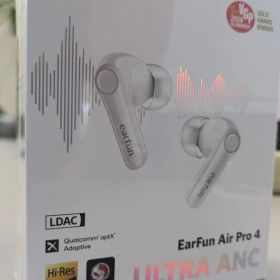 【新品・未開梱】EarFun Air Pro 4 ワイヤレスイヤホン ホワイト