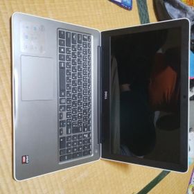 Dell Inspiron 15 5000シリーズ ノートPC