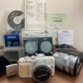 【値下げ中】OLYMPUS E-PL7 お得セット