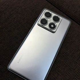 Xiaomi LEICAレンズ搭載Xiaomi14TPRO シルバー
