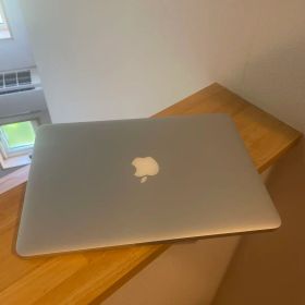 MacBook Pro Retina 13インチ Early 2015