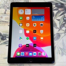 iPad 第6世代 Wi-Fi+SIMロック解除済み