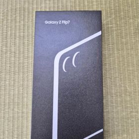 Galaxy Z Flip7 コーラルレッド