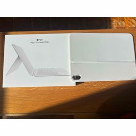 アップル(Apple)のApple🍎iPad 10世代 Magic Keyboard Folio 日本語(その他)