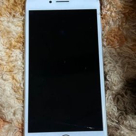 Apple iPhone 7 シルバー 本体