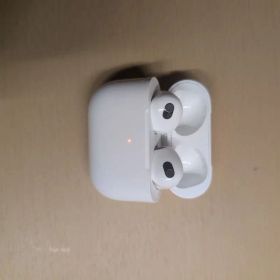 AirPods 第3世代