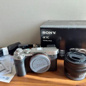 【シャッター数 2,166回】 SONY α7C ズームレンズキット シルバー