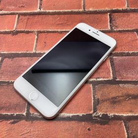 アイフォーン(iPhone)のiPhone8 64GB シルバー SIMフリー(スマートフォン本体)