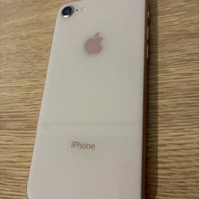 Apple iPhone 8 ゴールド 本体