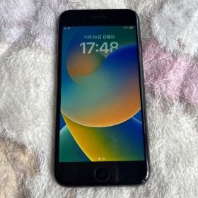 iPhone 8 スペースグレイ