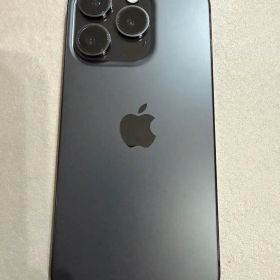 Apple iPhone 15 Pro ブラックチタニウム 128gb