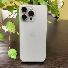 iPhone15ProMax 256Gb ナチュラル 国内版SIMフリー送料無料