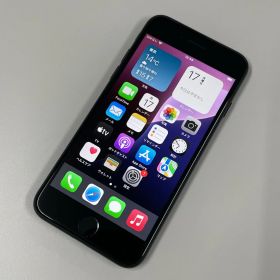 au iPhone SE(第3世代) 64GB ミッドナイト