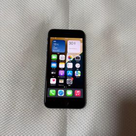 ⭐︎SIMフリー iPhoneSE 第3世代 128GB バッテリー容量100%