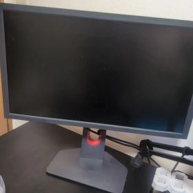 BenQ XL2411K 24インチ ゲーミングモニター