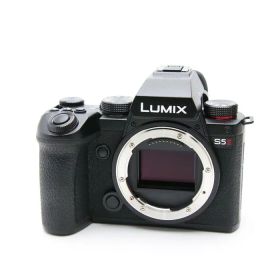 【中古】 《美品》 Panasonic LUMIX S5II ボディ DC-S5M2 ブラック [ デジタルカメラ ]