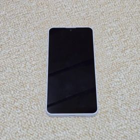 AQUOS wish SHG06 アイボリー