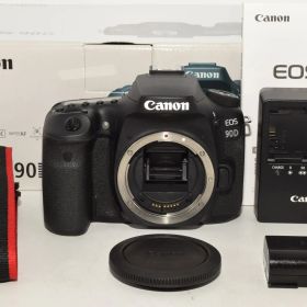 【極上品】 Canon キヤノン EOS 90D ボディー EOS90D ＃8466