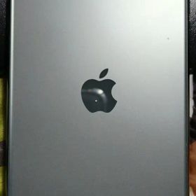 Apple iPhone 11 Pro max ミッドナイトグリーン 本体