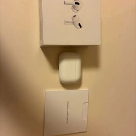 AirPods Pro 本体 ホワイト