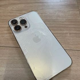 ジャンク iPhone 13 Pro 256GB ゴールド（SIMフリー）