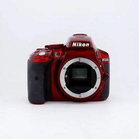 【中古】 (ニコン) Nikon D5300 BODY レッド【中古カメラ デジタル一眼】 ランク：B