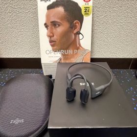SHOKZ OPENRUN PRO 骨伝導イヤホン