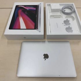 Apple MacBook Pro M1 / 8GB / 256GB