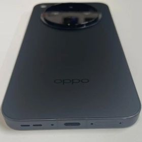 美品 OPPO Find X8 16GB+512GB SIMフリー [スペースブラック]