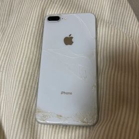 iPhone 8 Plus シルバー バッテリー74%