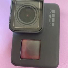 GoPro アクションカメラ 本体とバッテリhero
