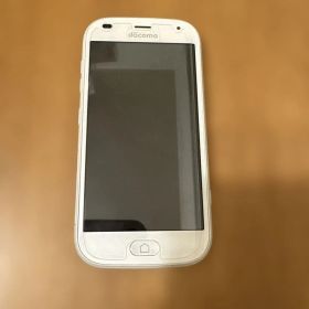 らくらくスマートフォン F-42A ホワイト