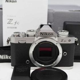 ニコン(Nikon)の■364ショット■ Nikon Z fc ボディ シルバー 187011(ミラーレス一眼)