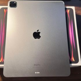 iPad Pro 12.9インチ 第6世代 128GB Wi-Fi