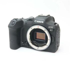 【中古】 《美品》 Canon EOS R7 ボディ [ デジタルカメラ ]