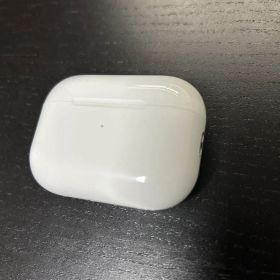 Apple AirPods Pro (第2世代・Lightningコネクタ)