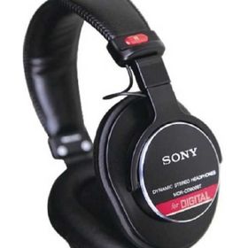 ソニー(SONY)の新品未開封■プロ用ヘッドホン SONY MDR-CD900ST ソニー■匿名配送(ヘッドフォン/イヤフォン)