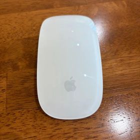Magic Mouse（USB-C）- ホワイト（Multi-Touch対応）