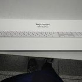 MAGIC KEYBOARD WITH TOUCH ID MK2C3J/A APPLE