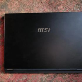 【i9＋32GB】MSI Modern 14H D13M【美品・使用2ヶ月】
