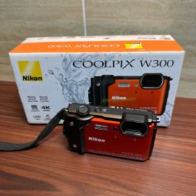 Nikon COOLPIX W300 デジカメ ほぼ新品 5317