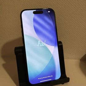 iPhone 15 Pro ブラックチタニウム/256GB