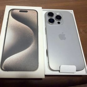 Apple iPhone 15 Pro シルバー 256GB 本体 美品