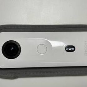RICOH THETA SC2 ホワイト 360度カメラ純正ケース付き 美品