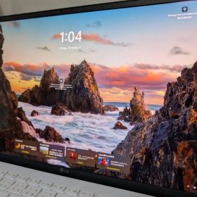 LG Gram Style 14 OLED 2.5 TB 16 GB RAM