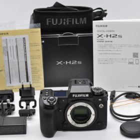 ＜極上美品!!＞ FUJIFILM フジフイルム X-H2S ボディ ※ショット数、１１０５回!!※ ♪あるとうれしい元箱＆説明書付き♪