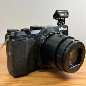 美品 Nikon ニコン COOLPIX A900 コンパクトデジタルカメラ