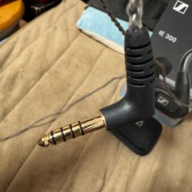 Sennheiser IE 300 有線イヤフォン
