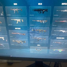 引退アカウント | VALORANT(ヴァロラント)のアカウントデータ、RMTの販売・買取一覧